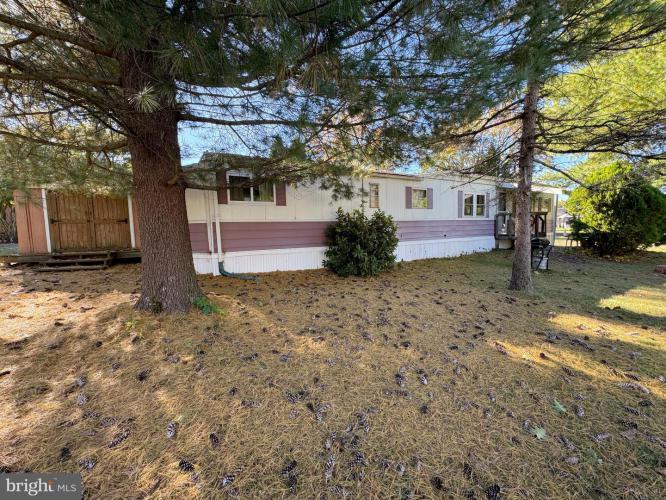 Photo of 77 Maple Leaf Drive, Sellersville PA