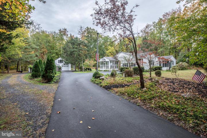 Photo of 2265 Mill Hill Road, Quakertown PA