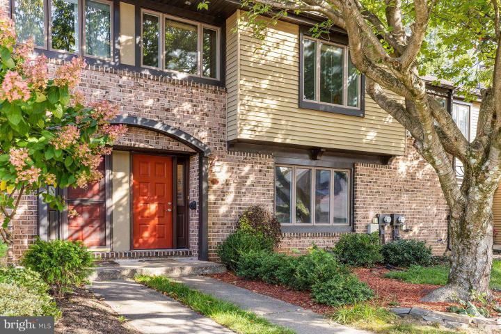 Photo of 35 Essex Place, Newtown PA