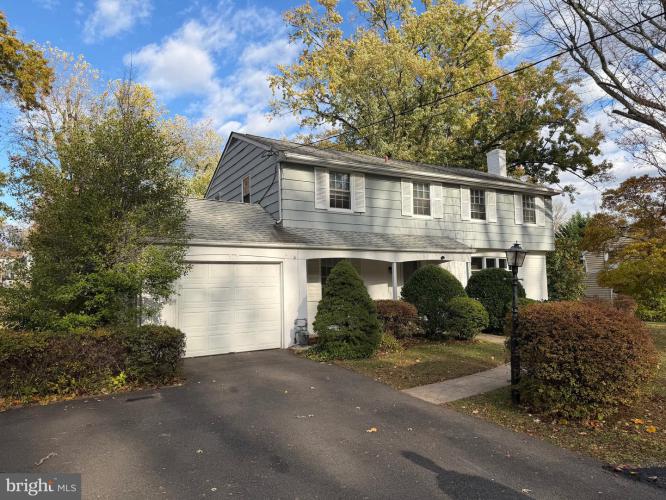 Photo of 687 Bristol Road, Southampton PA