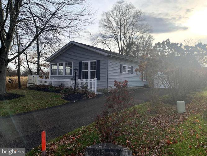 Photo of 214 Dove Court