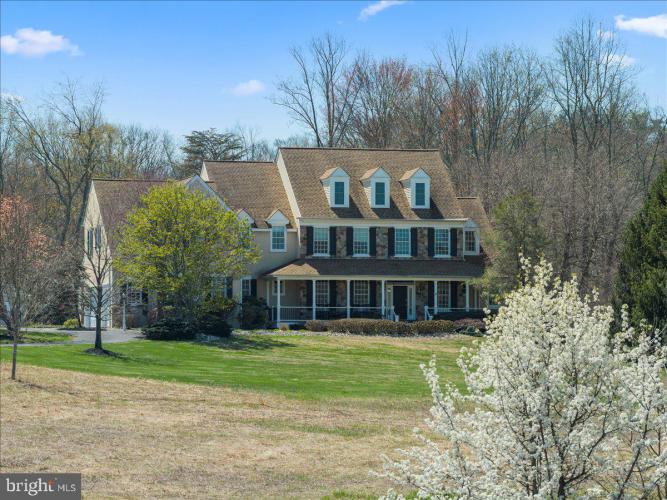 Photo of 1568 Sackettsford Road