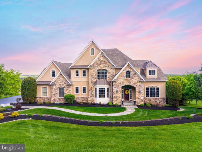 Photo of 5829 Ridgeview Drive