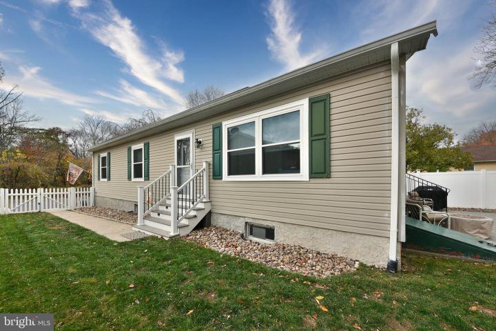 Photo of 601 Fourth Avenue, Croydon PA