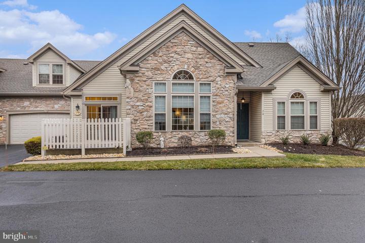 Photo of 70 Legacy Oaks Drive