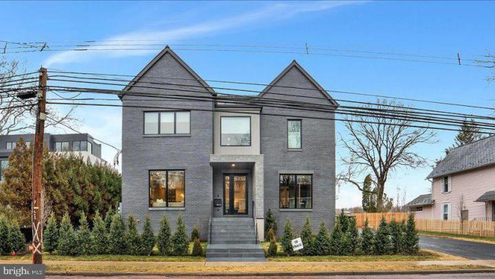 Photo of 130 N Main Street A