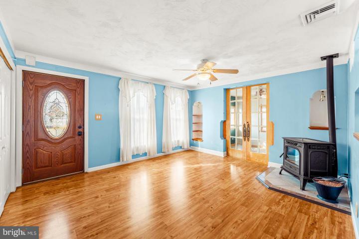 Photo of 215 Blough Court