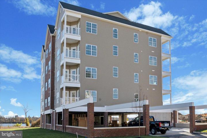 Photo of 16444 River View Drive