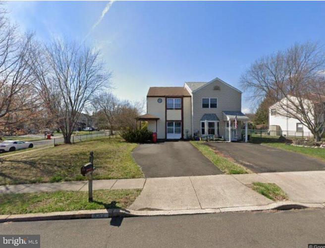 Photo of 632 Longfellow Court, Warminster PA