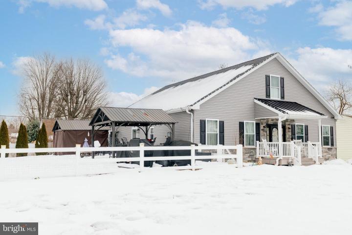 Photo of 100 Elderberry Drive, Levittown PA