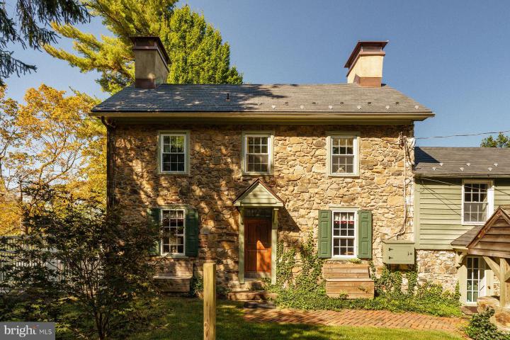 Photo of 2943 Windy Bush Road