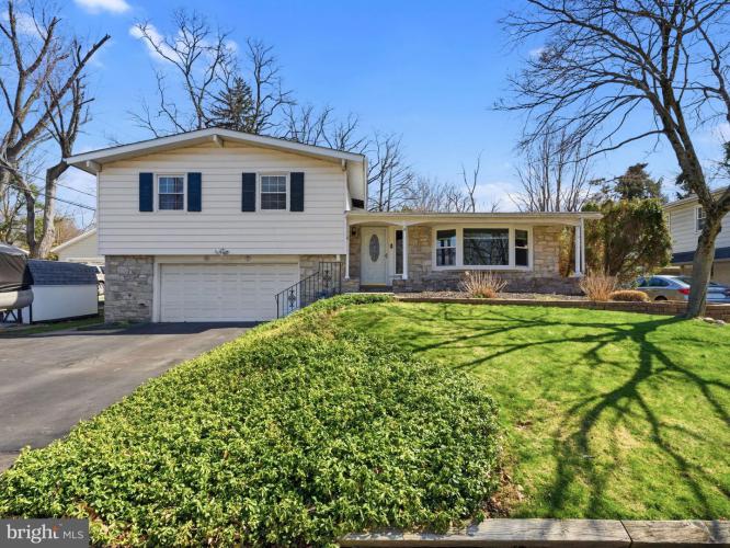 Photo of 843 Sterner Mill Road