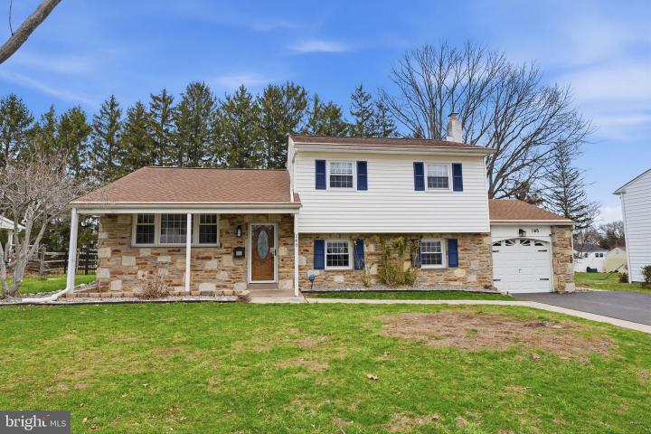 Photo of 145 Forrest Avenue