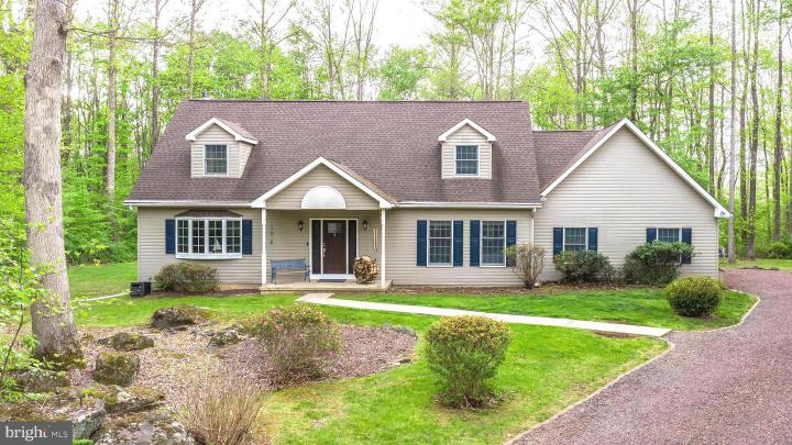 Photo of 540 Black Walnut Drive, Quakertown PA
