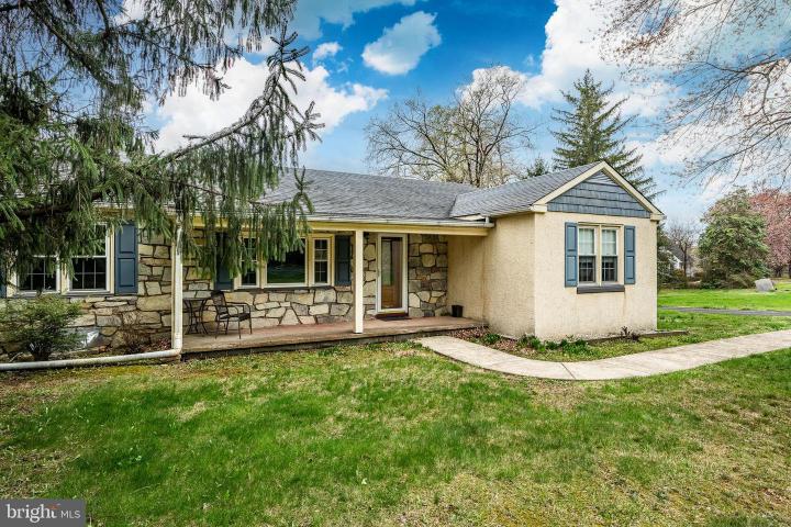 Photo of 1908 Durham Road