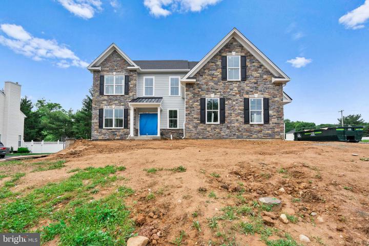 Photo of 1055 Garey Drive