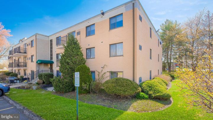Photo of 1575 W Street Road 537
