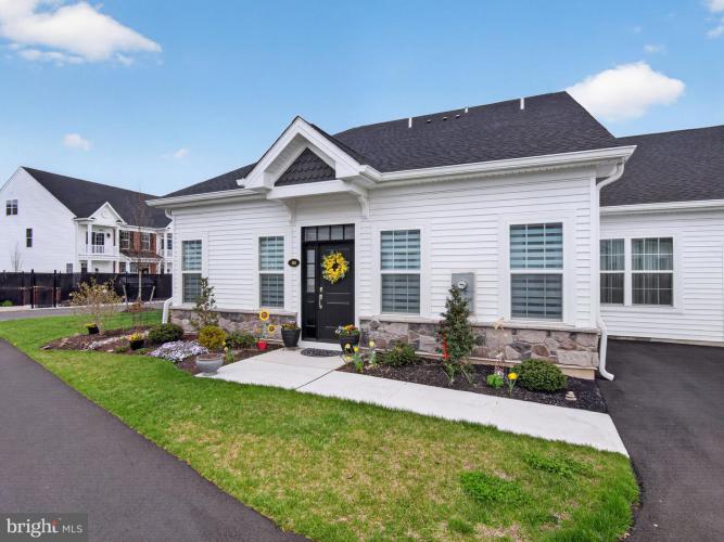 Photo of 83 Cedar Circle