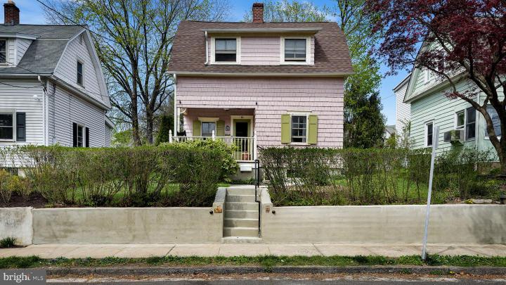 Photo of 51 Hillside Avenue