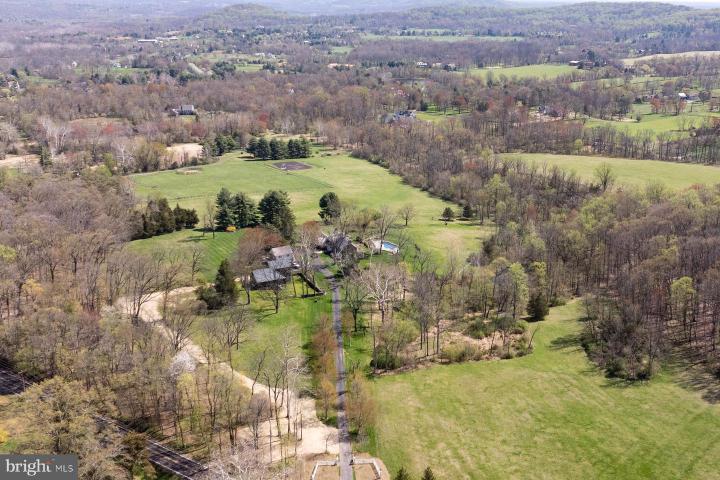Photo of 2950 Windy Bush Road