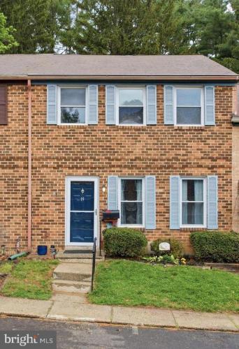 Photo of 19 Constitution Avenue