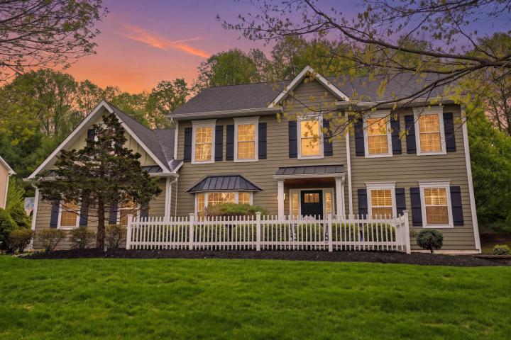 Photo of 3913 Charter Club Drive