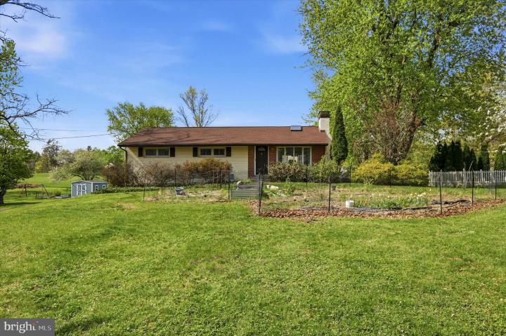 Photo of 3386 Bristol Road