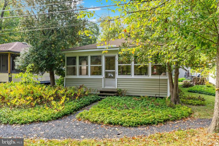 Photo of 1285 Nursery Road Cabin5