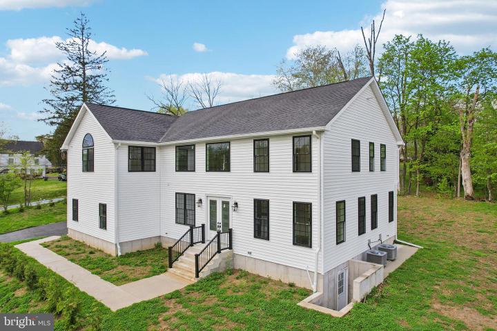 Photo of 2627 County Line Rd
