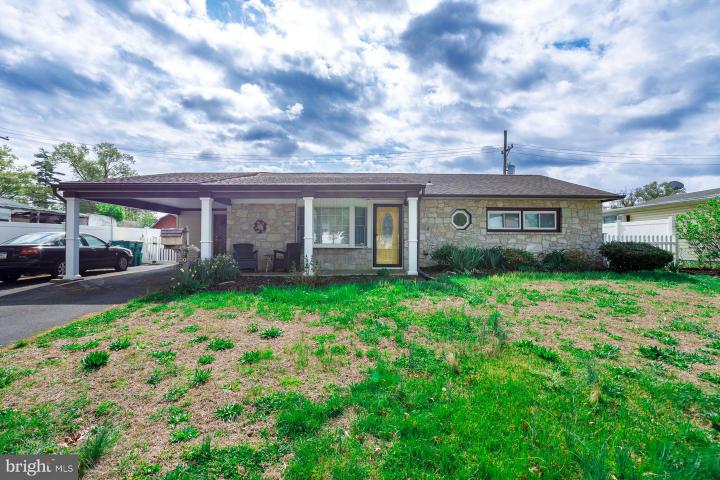 Photo of 80 Thornridge Drive