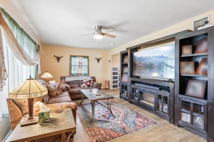 Photo of 248 N Oxford Valley Road
