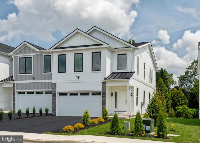 Photo of 649 Provident Rd