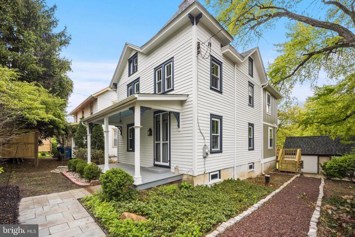 Photo of 2090 Durham Road