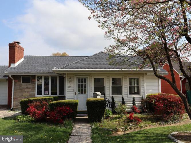 Photo of 684 Austin Drive