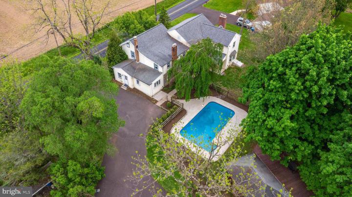 Photo of 1320 Branch Road