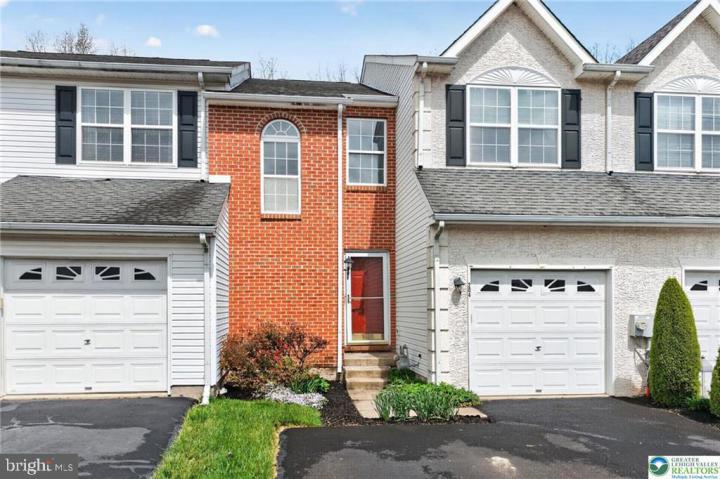Photo of 204 Hampshire Drive