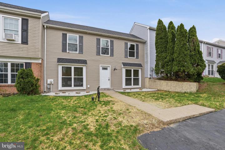 Photo of 6687 Pickwick Court
