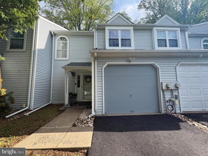 Photo of 436 Whittier Drive