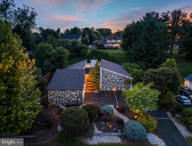 Photo of 93 Meer Drive