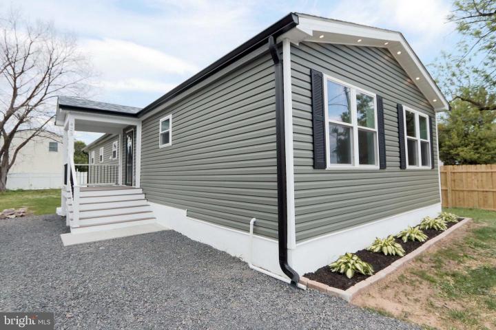 Photo of 423 Hemlock Avenue