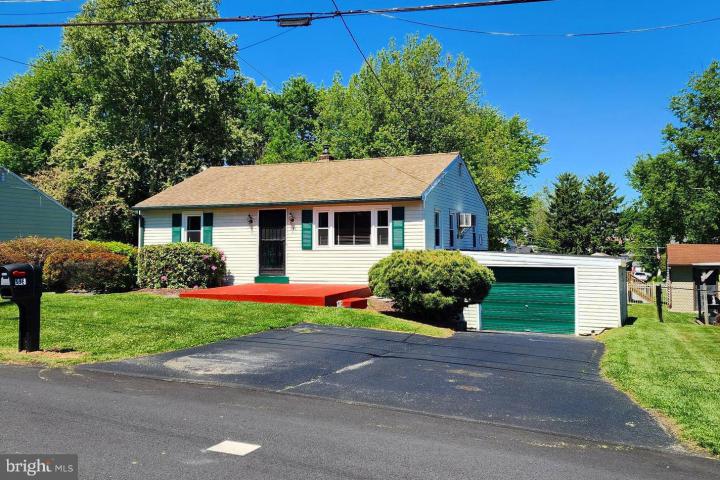 Photo of 536 Harding Avenue