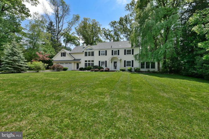 Photo of 1223 Evergreen Road