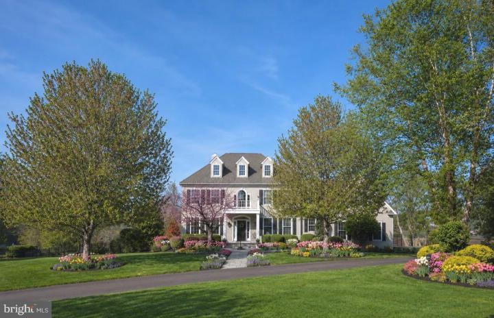 Photo of 8 Eastburn Drive