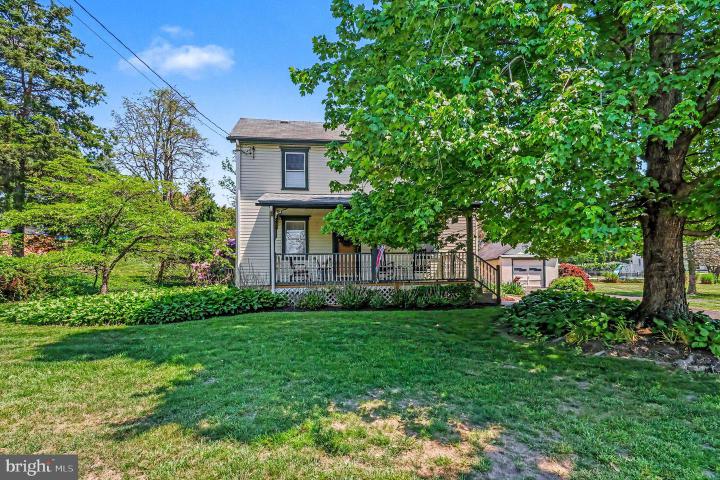 Photo of 1345 Bristol Road