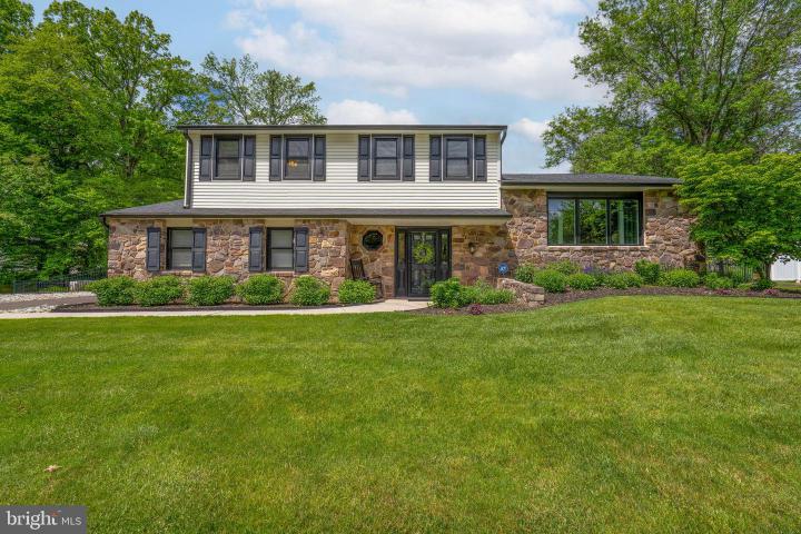 Photo of 507 American Drive