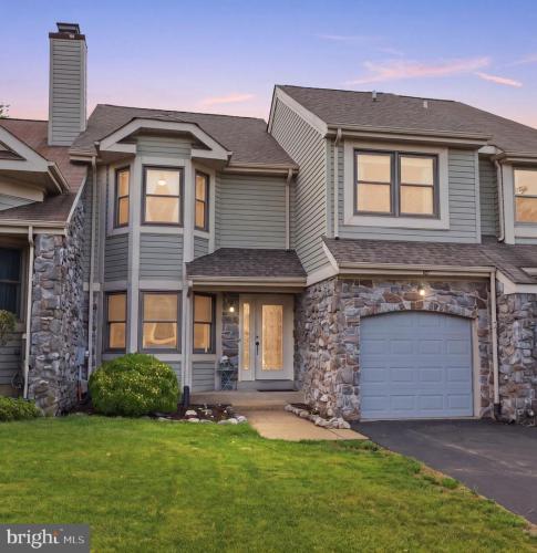 Photo of 331 Basswood Circle, Feasterville Trevose PA