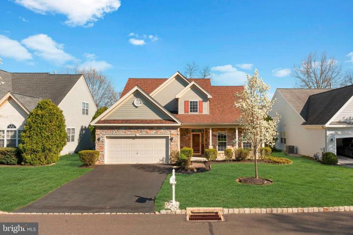 Photo of 342 N Founders Court