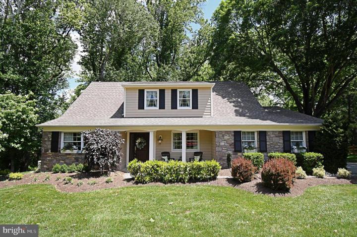 Photo of 1138 University Drive