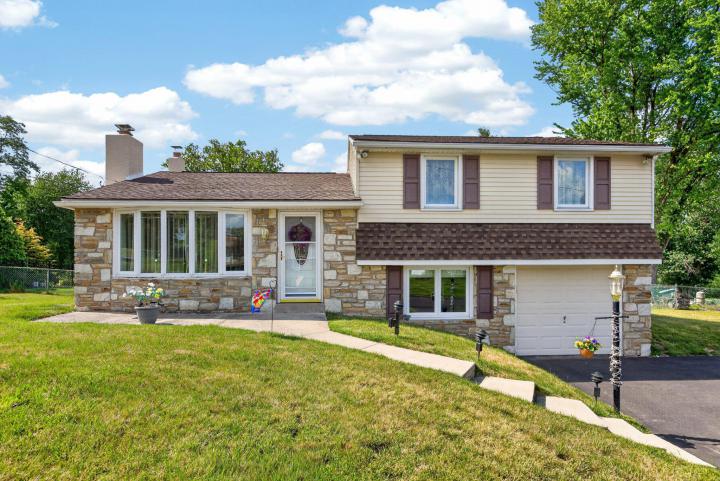 Photo of 43 N Marmic Drive