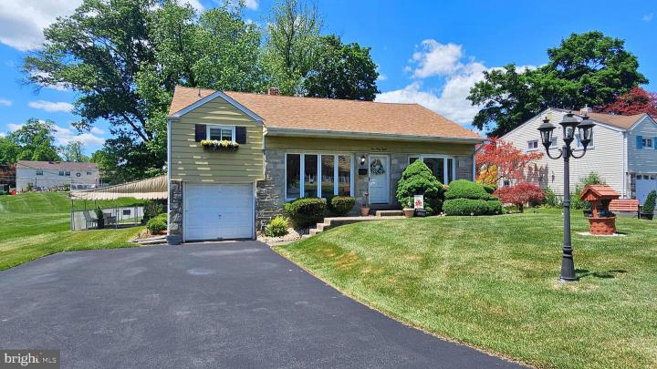 Photo of 168 Colonial Drive